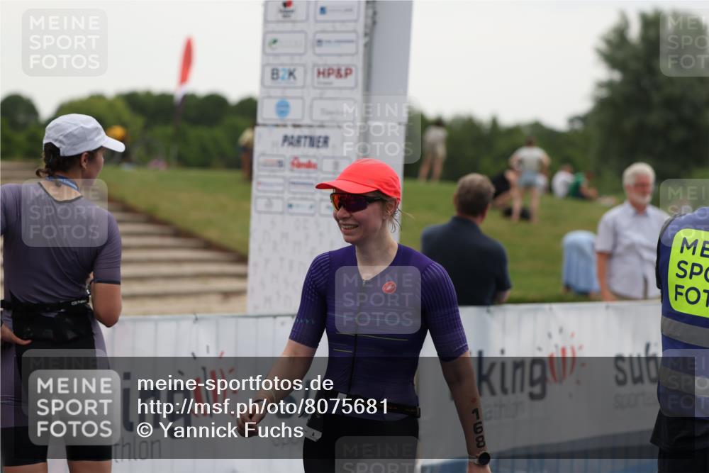 22.06.2025 - Viking Triathlon Yannick Fuchs http://msf.ph/oto/8075681 22.06.2025 16:16:31 Ziel 168 meine-sportfotos.de
