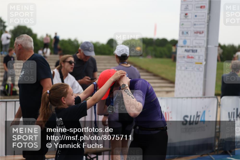 22.06.2025 - Viking Triathlon Yannick Fuchs http://msf.ph/oto/8075711 22.06.2025 16:16:34 Ziel 168 meine-sportfotos.de