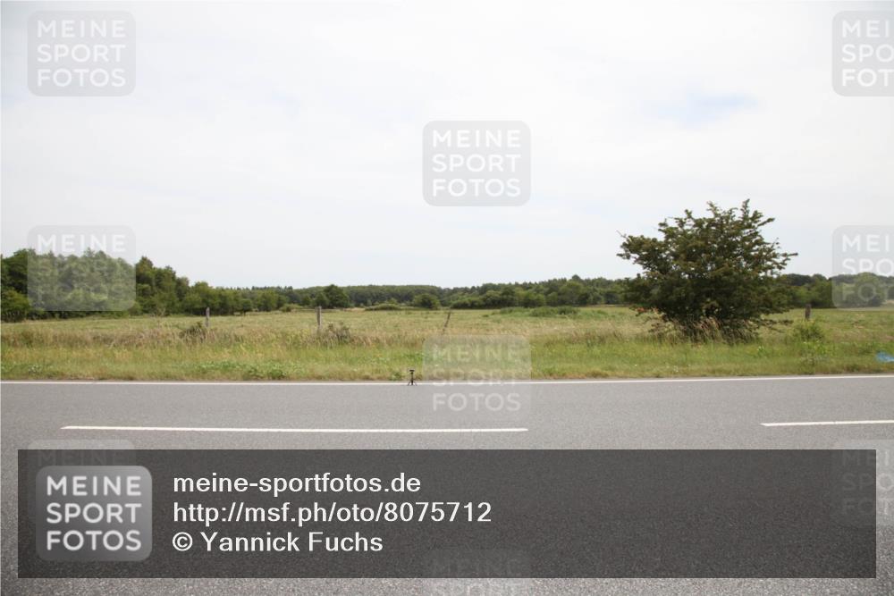 22.06.2025 - Viking Triathlon Yannick Fuchs http://msf.ph/oto/8075712 22.06.2025 13:46:43 Radfahren  meine-sportfotos.de