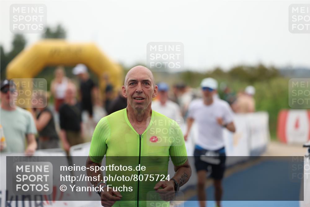 22.06.2025 - Viking Triathlon Yannick Fuchs http://msf.ph/oto/8075724 22.06.2025 16:16:54 Ziel 263, 459 meine-sportfotos.de
