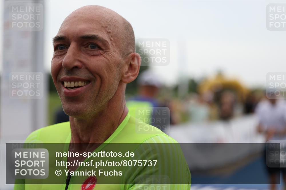 22.06.2025 - Viking Triathlon Yannick Fuchs http://msf.ph/oto/8075737 22.06.2025 16:16:56 Ziel 263, 459 meine-sportfotos.de
