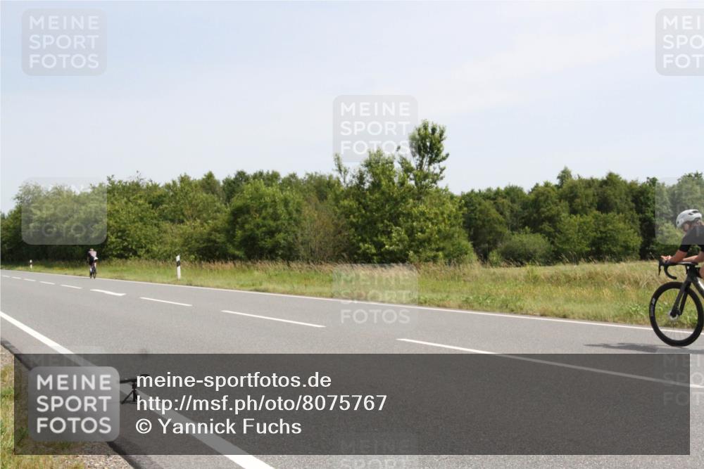 22.06.2025 - Viking Triathlon Yannick Fuchs http://msf.ph/oto/8075767 22.06.2025 11:50:36 Radfahren 370, 411, 505, 530, 657 meine-sportfotos.de