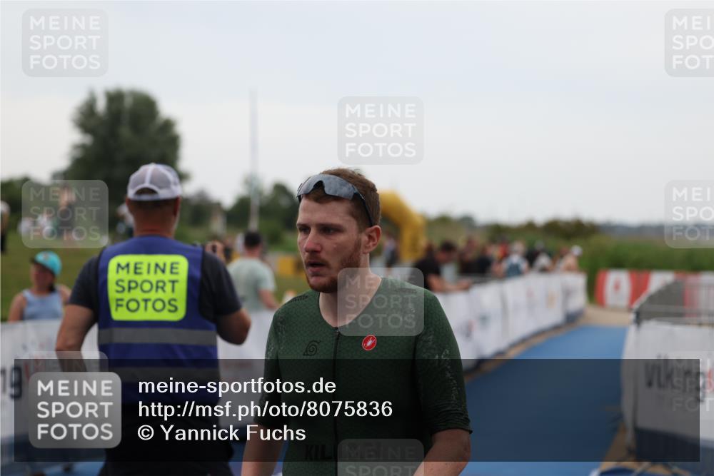 22.06.2025 - Viking Triathlon Yannick Fuchs http://msf.ph/oto/8075836 22.06.2025 16:18:39 Ziel 186 meine-sportfotos.de