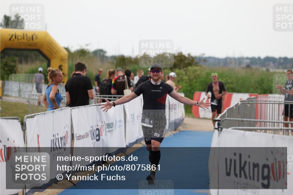 22.06.2025 - Viking Triathlon Yannick Fuchs http://msf.ph/oto/8075861 22.06.2025 16:19:41 Ziel 191 meine-sportfotos.de