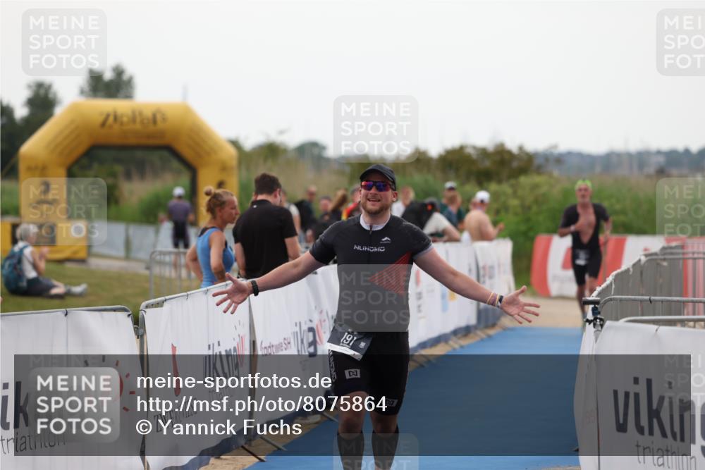 22.06.2025 - Viking Triathlon Yannick Fuchs http://msf.ph/oto/8075864 22.06.2025 16:19:42 Ziel 191 meine-sportfotos.de