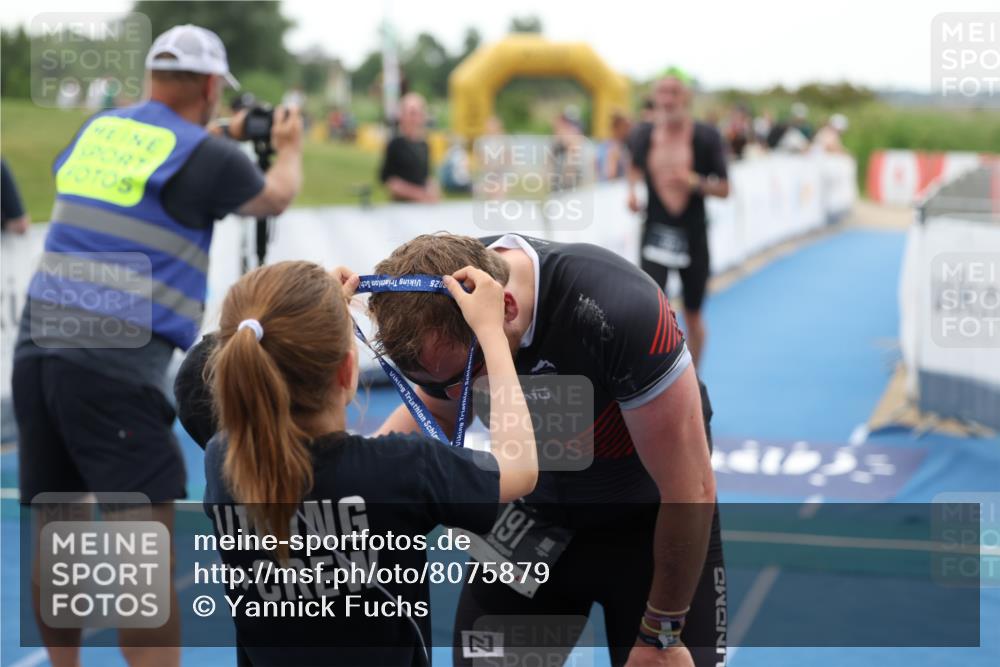 22.06.2025 - Viking Triathlon Yannick Fuchs http://msf.ph/oto/8075879 22.06.2025 16:19:48 Ziel 191, 372 meine-sportfotos.de