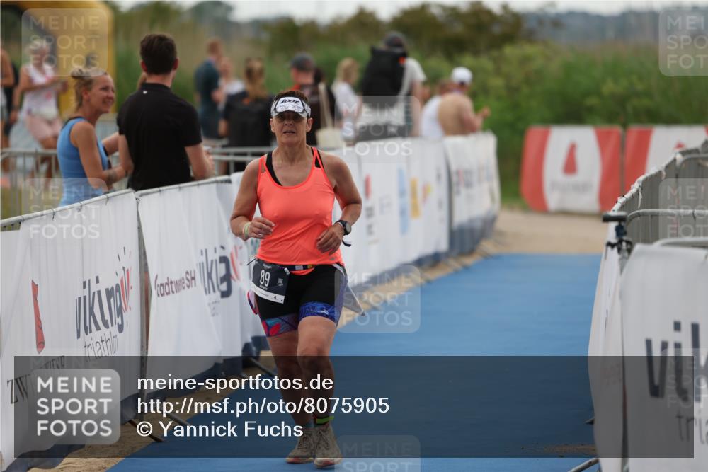 22.06.2025 - Viking Triathlon Yannick Fuchs http://msf.ph/oto/8075905 22.06.2025 16:20:17 Ziel 89 meine-sportfotos.de