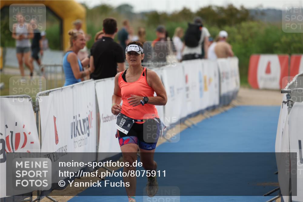 22.06.2025 - Viking Triathlon Yannick Fuchs http://msf.ph/oto/8075911 22.06.2025 16:20:17 Ziel 89 meine-sportfotos.de