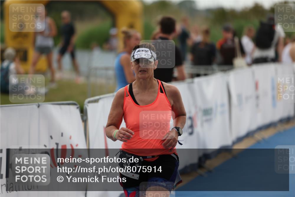 22.06.2025 - Viking Triathlon Yannick Fuchs http://msf.ph/oto/8075914 22.06.2025 16:20:18 Ziel 89 meine-sportfotos.de
