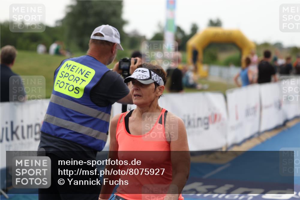 22.06.2025 - Viking Triathlon Yannick Fuchs http://msf.ph/oto/8075927 22.06.2025 16:20:21 Ziel 89, 131 meine-sportfotos.de