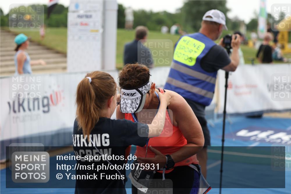22.06.2025 - Viking Triathlon Yannick Fuchs http://msf.ph/oto/8075931 22.06.2025 16:20:23 Ziel 89, 131 meine-sportfotos.de