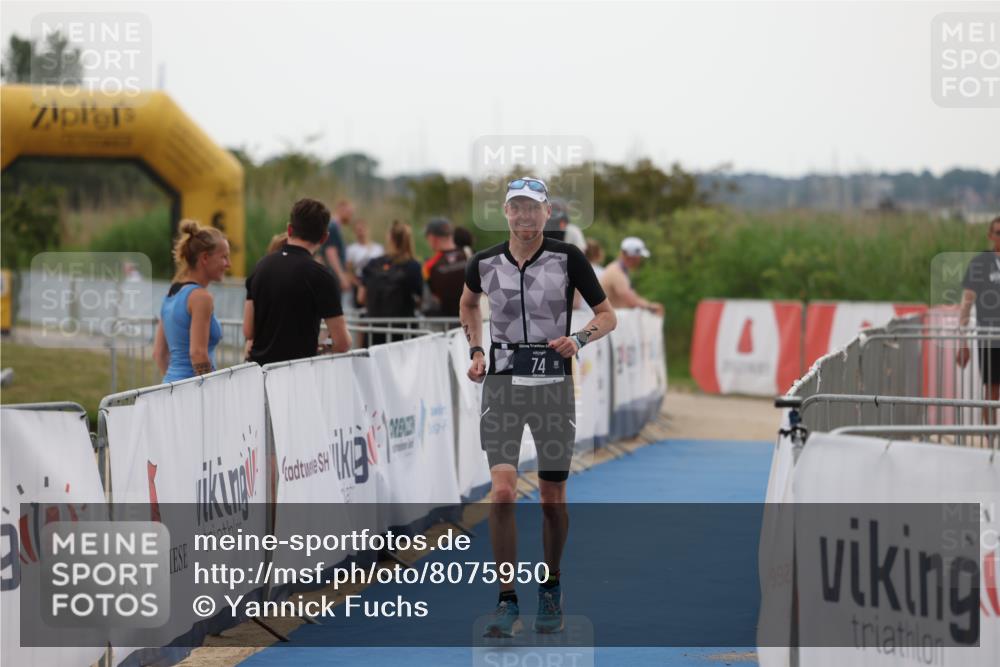 22.06.2025 - Viking Triathlon Yannick Fuchs http://msf.ph/oto/8075950 22.06.2025 16:20:32 Ziel 74, 131 meine-sportfotos.de