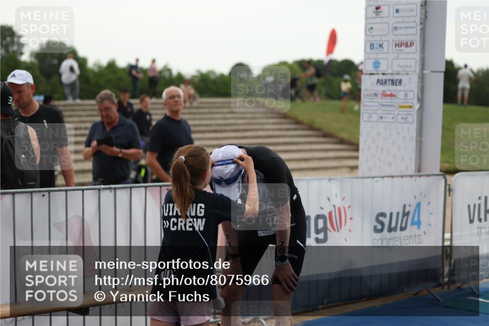 22.06.2025 - Viking Triathlon Yannick Fuchs http://msf.ph/oto/8075966 22.06.2025 16:20:38 Ziel 74 meine-sportfotos.de
