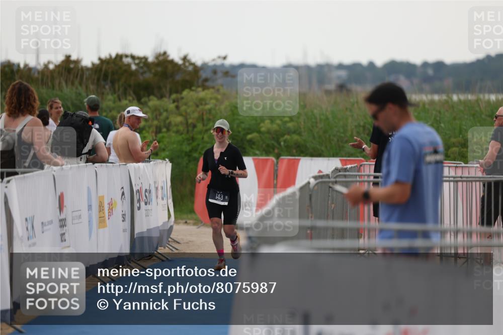 22.06.2025 - Viking Triathlon Yannick Fuchs http://msf.ph/oto/8075987 22.06.2025 16:21:24 Ziel  meine-sportfotos.de