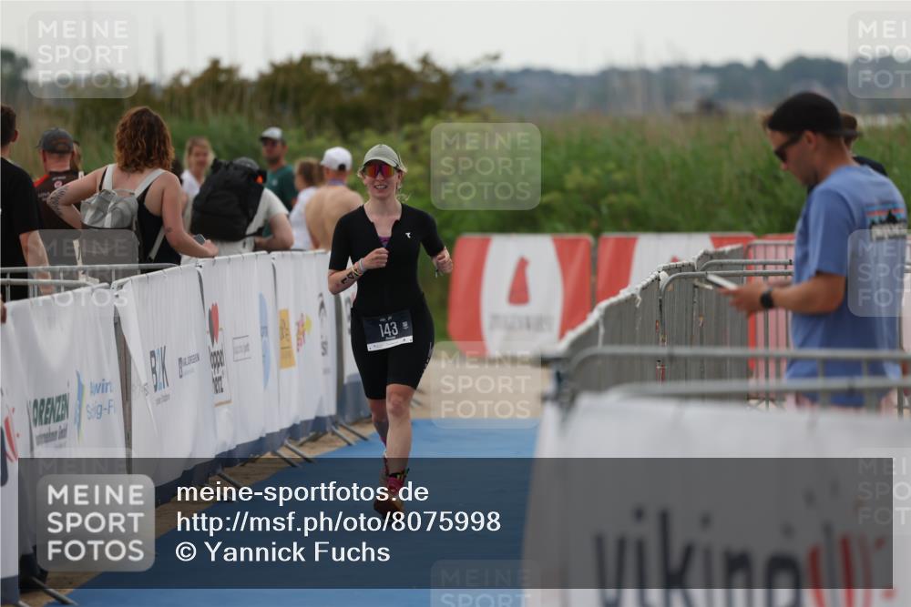 22.06.2025 - Viking Triathlon Yannick Fuchs http://msf.ph/oto/8075998 22.06.2025 16:21:26 Ziel 143 meine-sportfotos.de