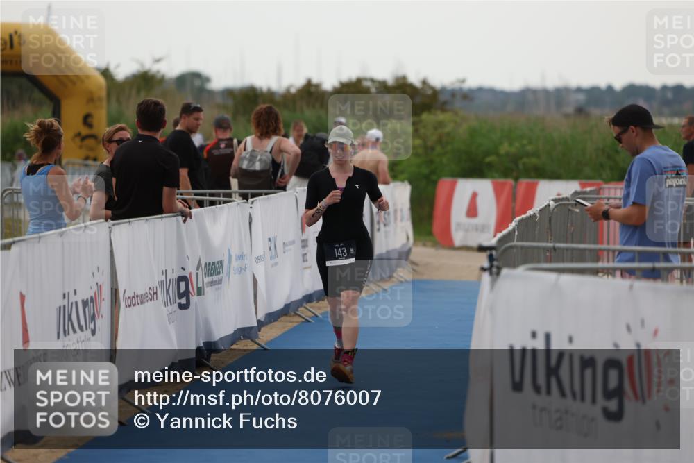 22.06.2025 - Viking Triathlon Yannick Fuchs http://msf.ph/oto/8076007 22.06.2025 16:21:27 Ziel 143 meine-sportfotos.de