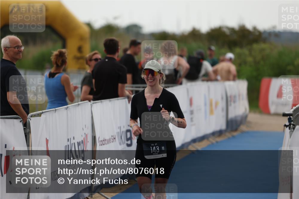 22.06.2025 - Viking Triathlon Yannick Fuchs http://msf.ph/oto/8076018 22.06.2025 16:21:29 Ziel 143 meine-sportfotos.de