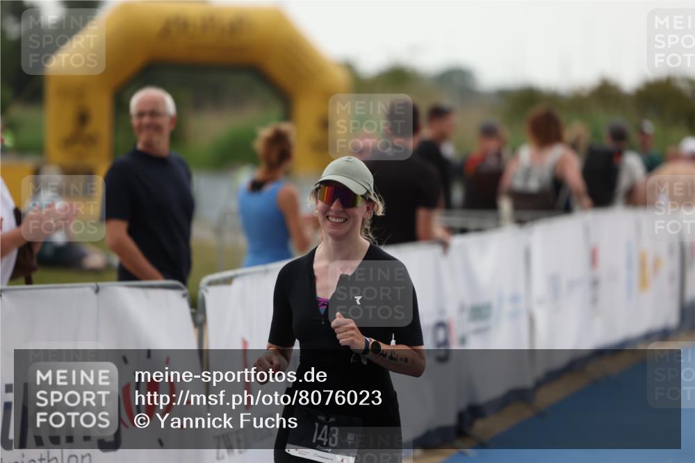 22.06.2025 - Viking Triathlon Yannick Fuchs http://msf.ph/oto/8076023 22.06.2025 16:21:30 Ziel 143 meine-sportfotos.de