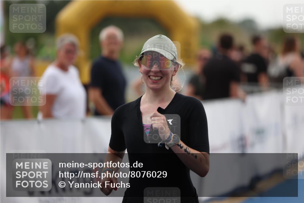 22.06.2025 - Viking Triathlon Yannick Fuchs http://msf.ph/oto/8076029 22.06.2025 16:21:32 Ziel 143 meine-sportfotos.de