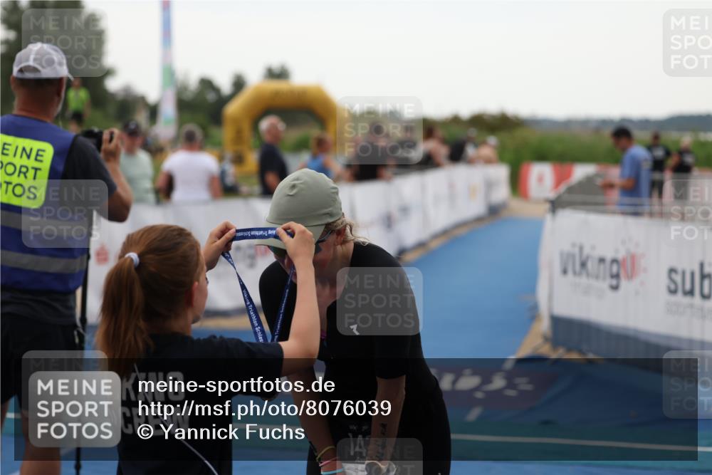 22.06.2025 - Viking Triathlon Yannick Fuchs http://msf.ph/oto/8076039 22.06.2025 16:21:35 Ziel 143 meine-sportfotos.de