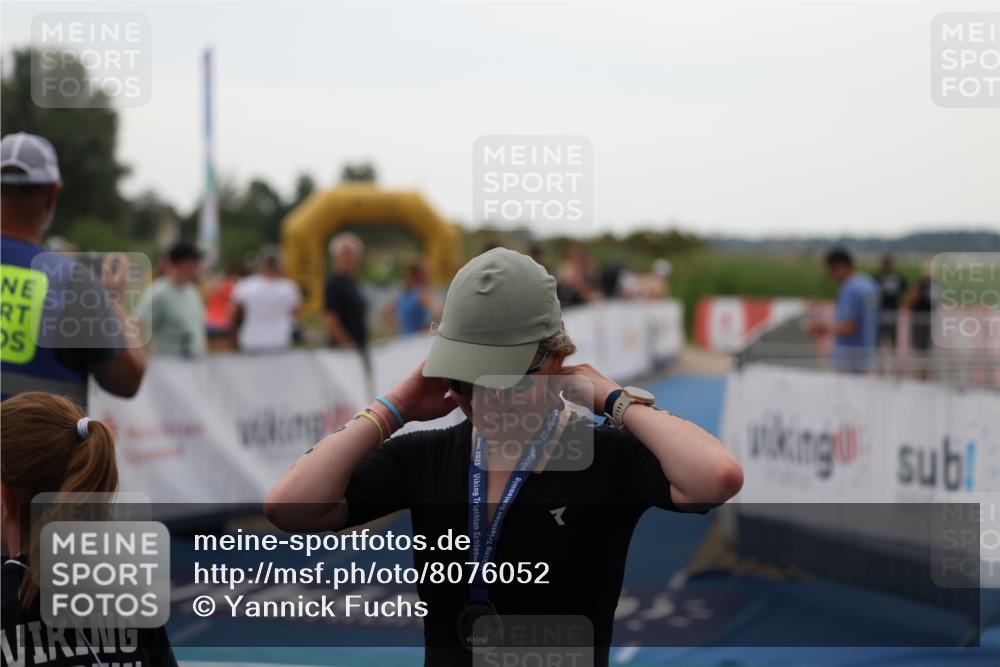 22.06.2025 - Viking Triathlon Yannick Fuchs http://msf.ph/oto/8076052 22.06.2025 16:21:39 Ziel  meine-sportfotos.de