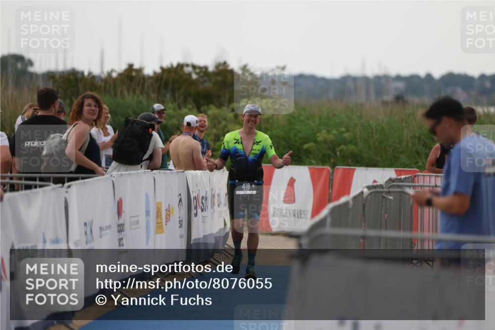 22.06.2025 - Viking Triathlon Yannick Fuchs http://msf.ph/oto/8076055 22.06.2025 16:21:57 Ziel  meine-sportfotos.de