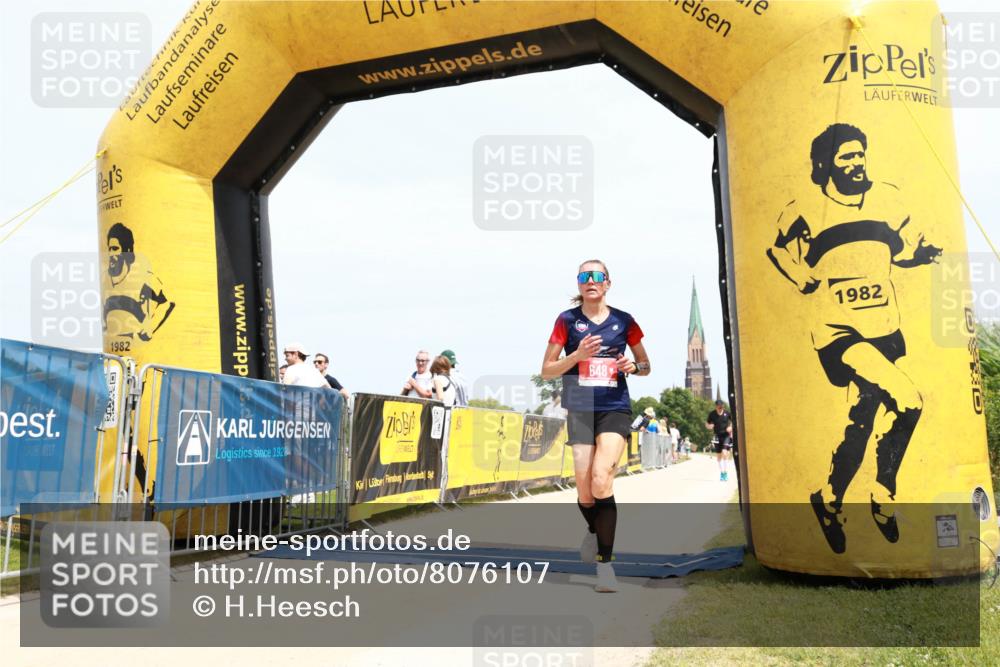 22.06.2025 - Viking Triathlon H.Heesch http://msf.ph/oto/8076107 22.06.2025 14:05:00 Laufen 648 meine-sportfotos.de
