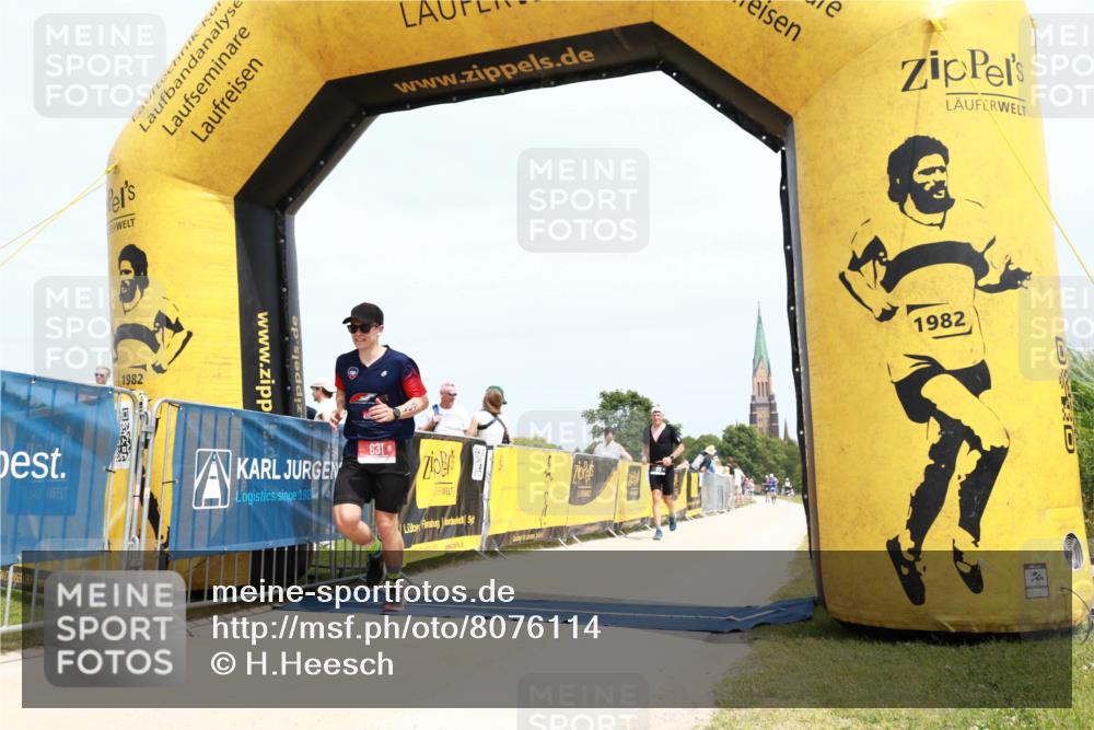 22.06.2025 - Viking Triathlon H.Heesch http://msf.ph/oto/8076114 22.06.2025 14:05:46 Laufen 176, 433, 631 meine-sportfotos.de