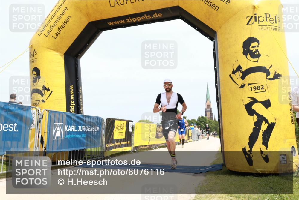 22.06.2025 - Viking Triathlon H.Heesch http://msf.ph/oto/8076116 22.06.2025 14:06:03 Laufen 7, 490 meine-sportfotos.de