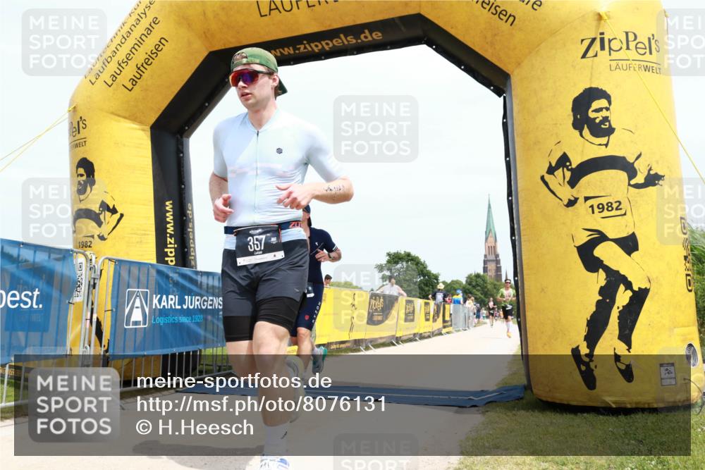 22.06.2025 - Viking Triathlon H.Heesch http://msf.ph/oto/8076131 22.06.2025 14:07:38 Laufen 46, 180, 357 meine-sportfotos.de