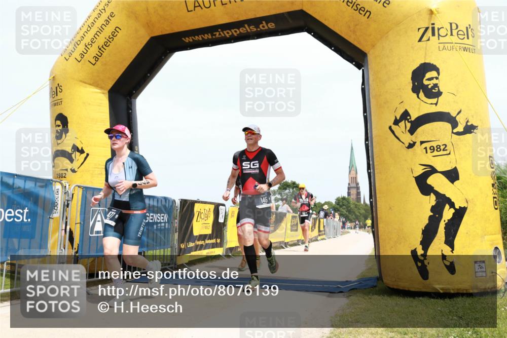 22.06.2025 - Viking Triathlon H.Heesch http://msf.ph/oto/8076139 22.06.2025 14:08:04 Laufen 145, 208, 292, 477, 633 meine-sportfotos.de