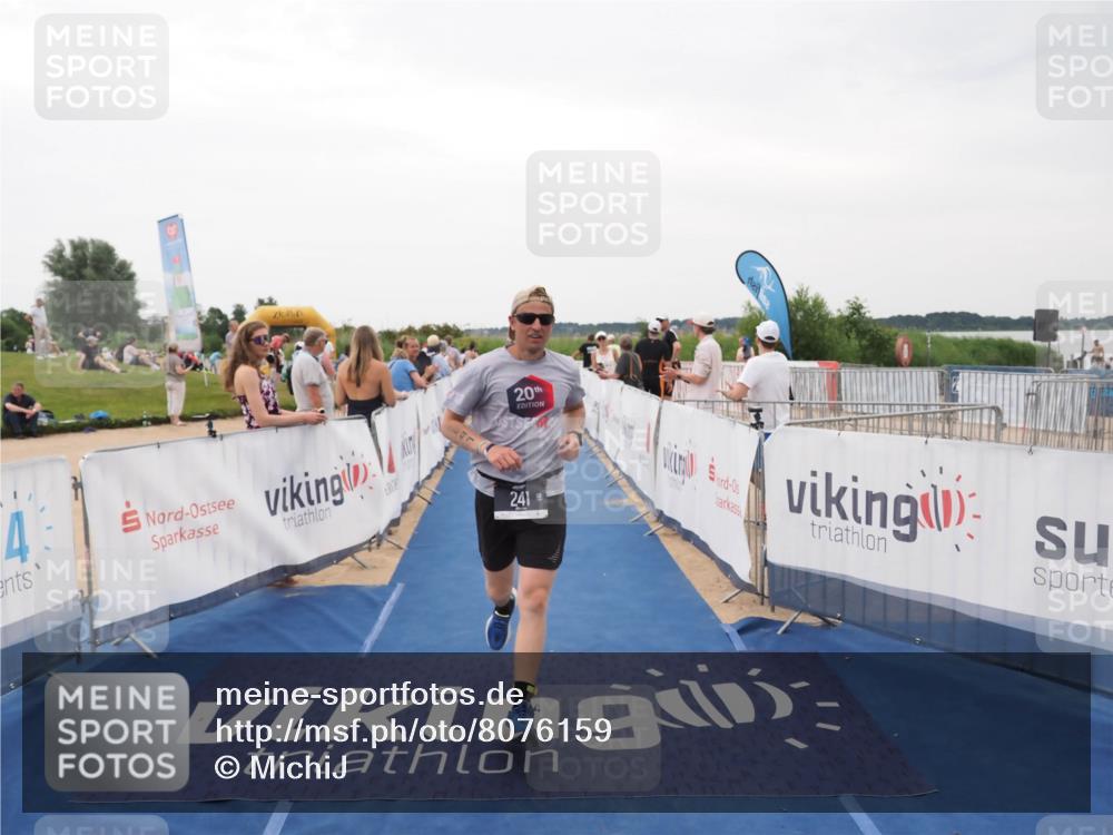 22.06.2025 - Viking Triathlon MichiJ http://msf.ph/oto/8076159 22.06.2025 15:54:19 Ziel 43, 241 meine-sportfotos.de
