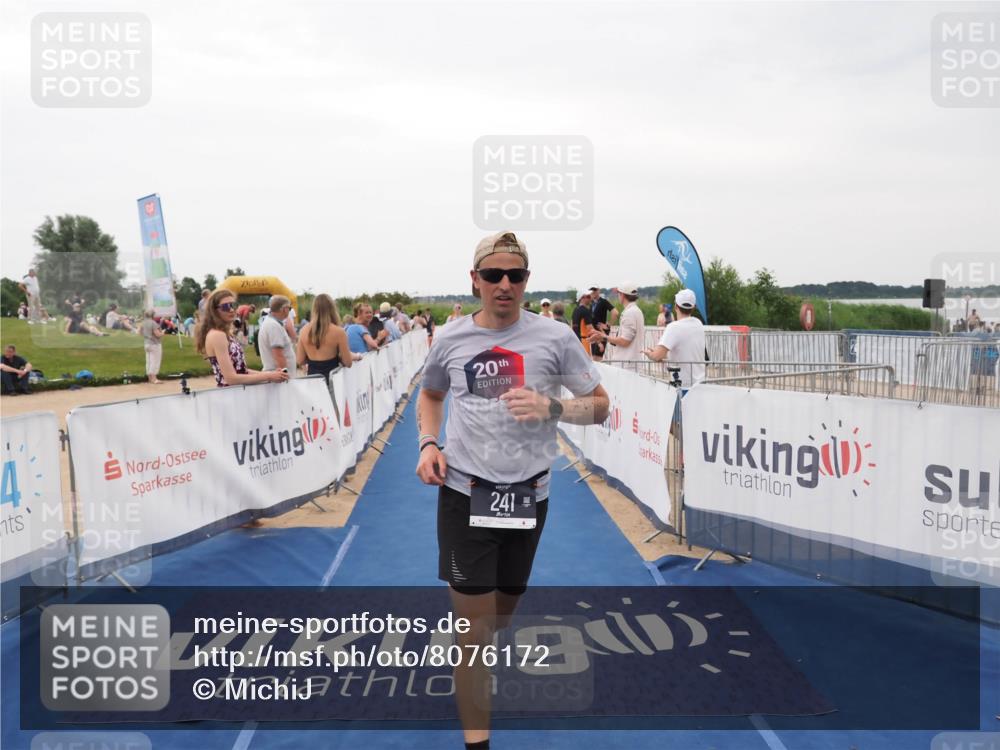 22.06.2025 - Viking Triathlon MichiJ http://msf.ph/oto/8076172 22.06.2025 15:54:19 Ziel 43, 241 meine-sportfotos.de