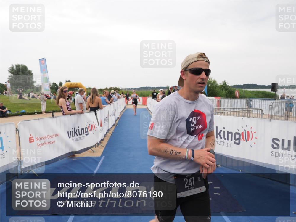 22.06.2025 - Viking Triathlon MichiJ http://msf.ph/oto/8076190 22.06.2025 15:54:20 Ziel 43, 241 meine-sportfotos.de