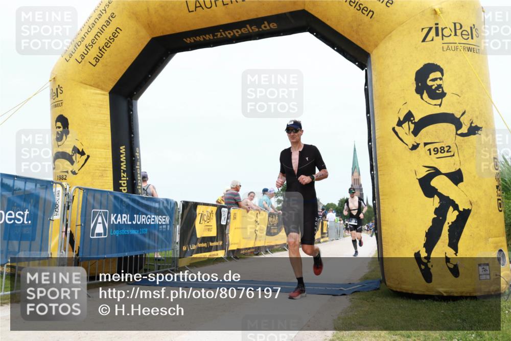 22.06.2025 - Viking Triathlon H.Heesch http://msf.ph/oto/8076197 22.06.2025 14:49:28 Laufen 176, 310, 331 meine-sportfotos.de