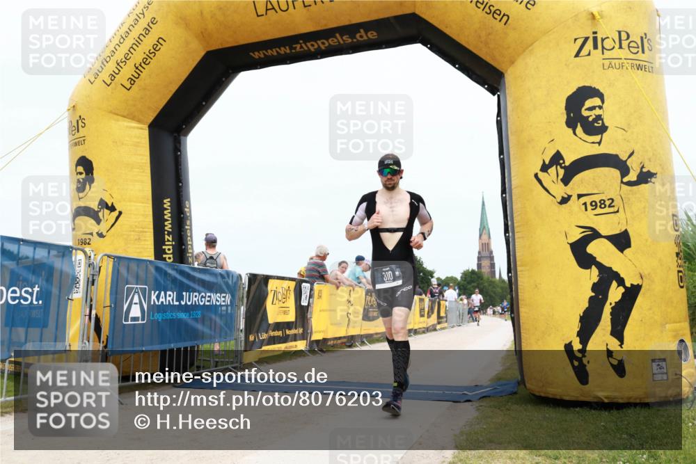 22.06.2025 - Viking Triathlon H.Heesch http://msf.ph/oto/8076203 22.06.2025 14:49:30 Laufen 310, 331 meine-sportfotos.de