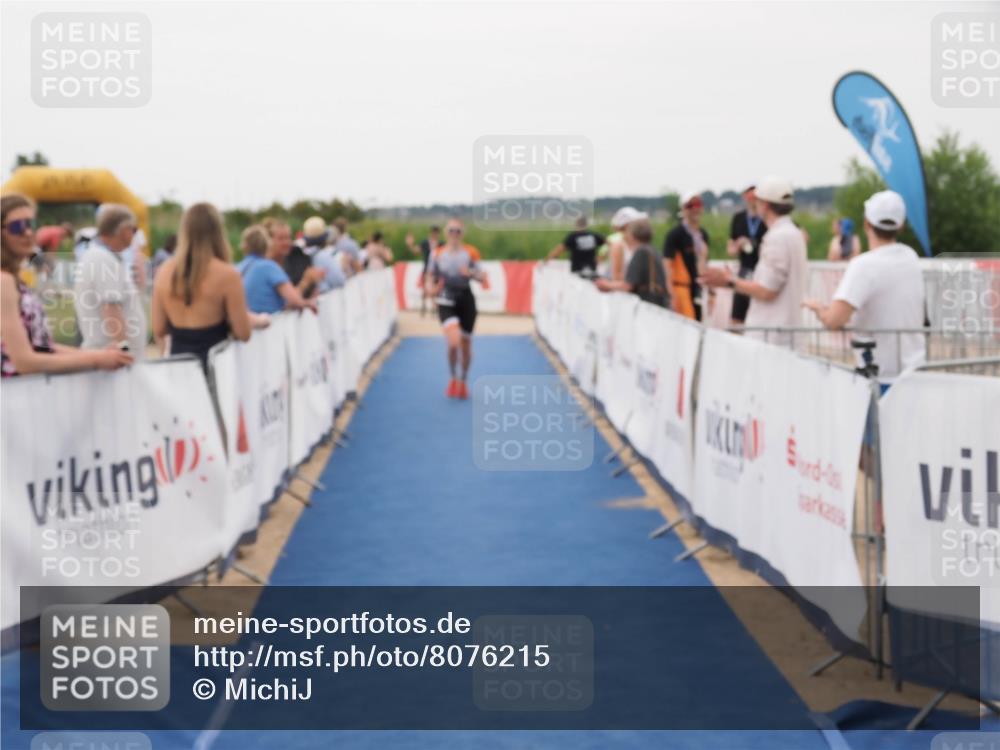 22.06.2025 - Viking Triathlon MichiJ http://msf.ph/oto/8076215 22.06.2025 15:54:20 Ziel 43, 241 meine-sportfotos.de