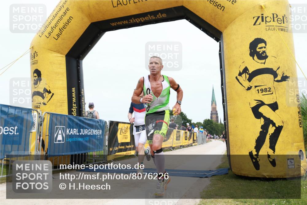 22.06.2025 - Viking Triathlon H.Heesch http://msf.ph/oto/8076226 22.06.2025 14:50:01 Laufen 217, 248 meine-sportfotos.de