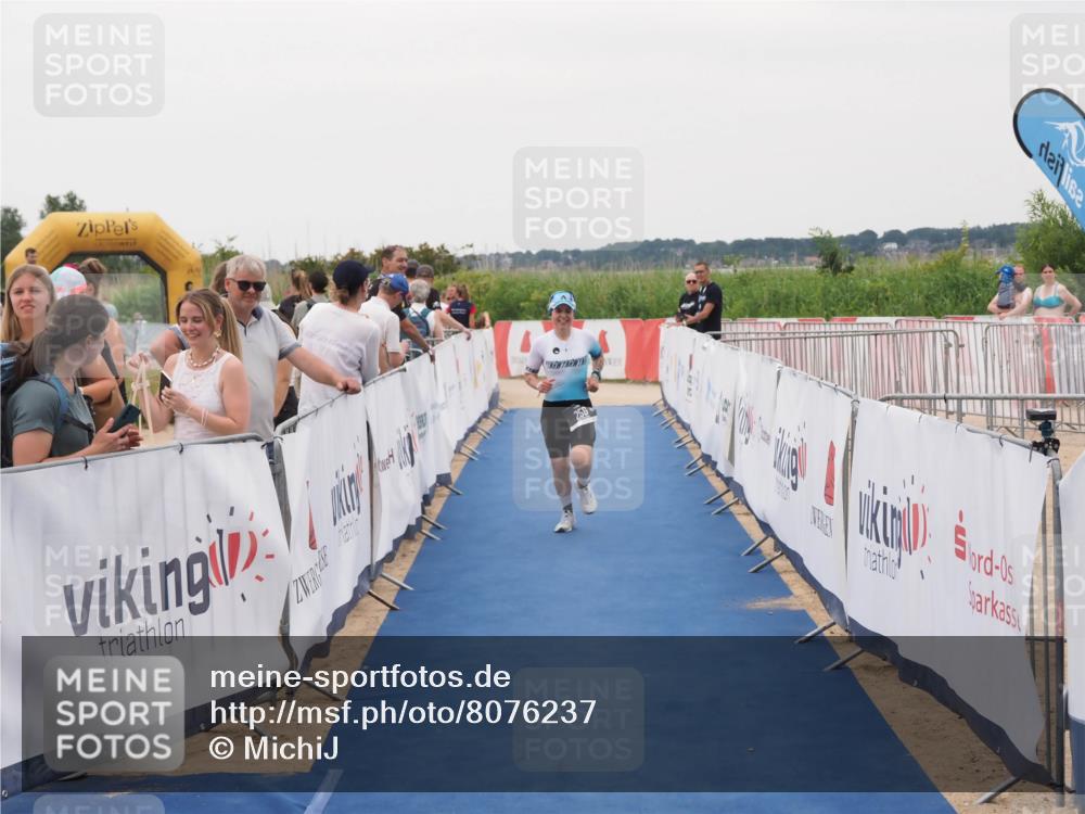 22.06.2025 - Viking Triathlon MichiJ http://msf.ph/oto/8076237 22.06.2025 16:02:05 Ziel 256 meine-sportfotos.de