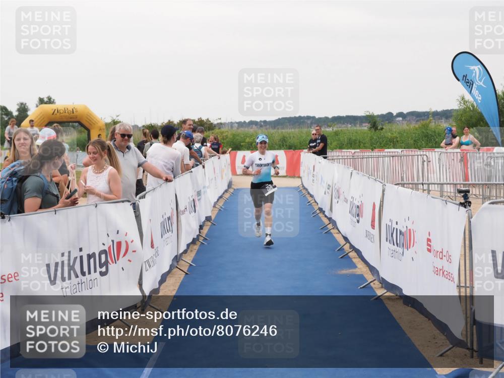 22.06.2025 - Viking Triathlon MichiJ http://msf.ph/oto/8076246 22.06.2025 16:02:05 Ziel 256 meine-sportfotos.de