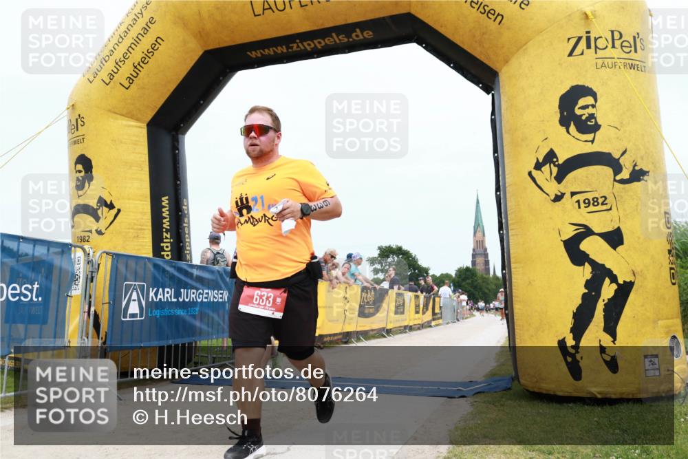 22.06.2025 - Viking Triathlon H.Heesch http://msf.ph/oto/8076264 22.06.2025 14:50:45 Laufen 51, 236, 633 meine-sportfotos.de