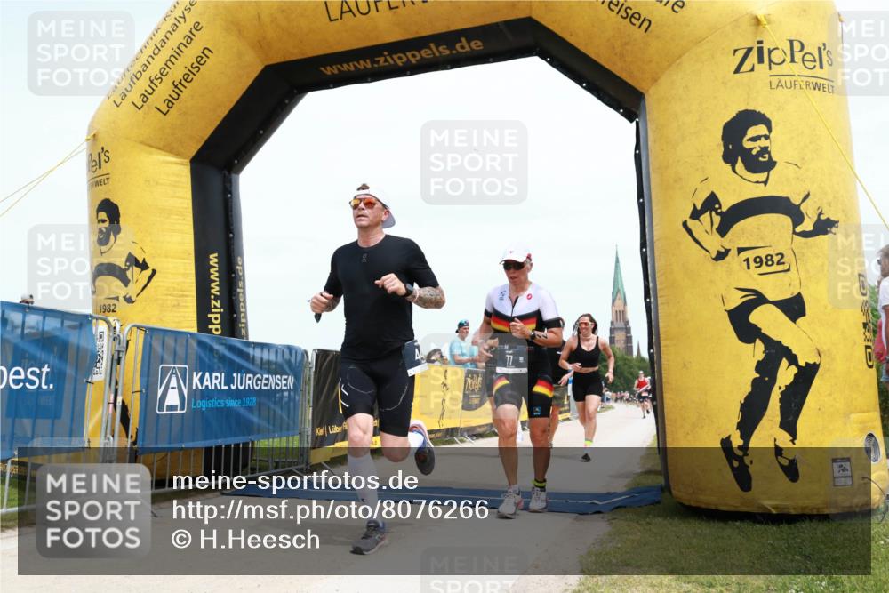 22.06.2025 - Viking Triathlon H.Heesch http://msf.ph/oto/8076266 22.06.2025 14:13:11 Laufen 77, 442, 661 meine-sportfotos.de