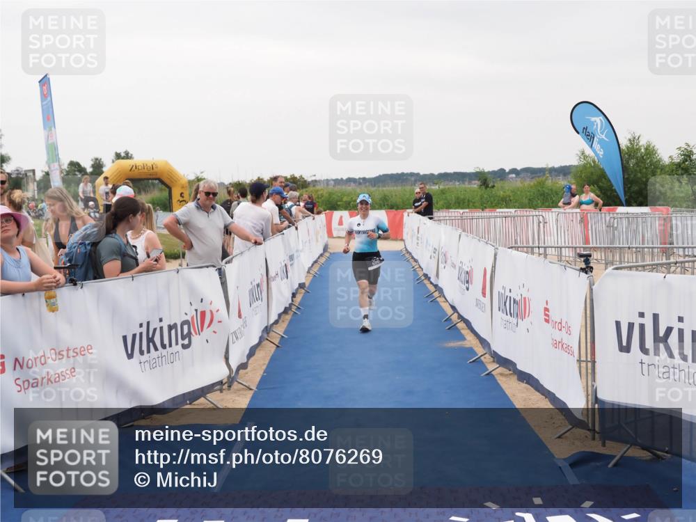 22.06.2025 - Viking Triathlon MichiJ http://msf.ph/oto/8076269 22.06.2025 16:02:05 Ziel 256 meine-sportfotos.de