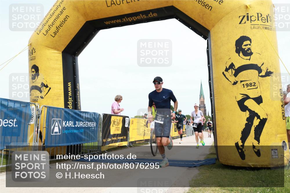 22.06.2025 - Viking Triathlon H.Heesch http://msf.ph/oto/8076295 22.06.2025 14:13:31 Laufen 15, 182, 323, 509, 626 meine-sportfotos.de