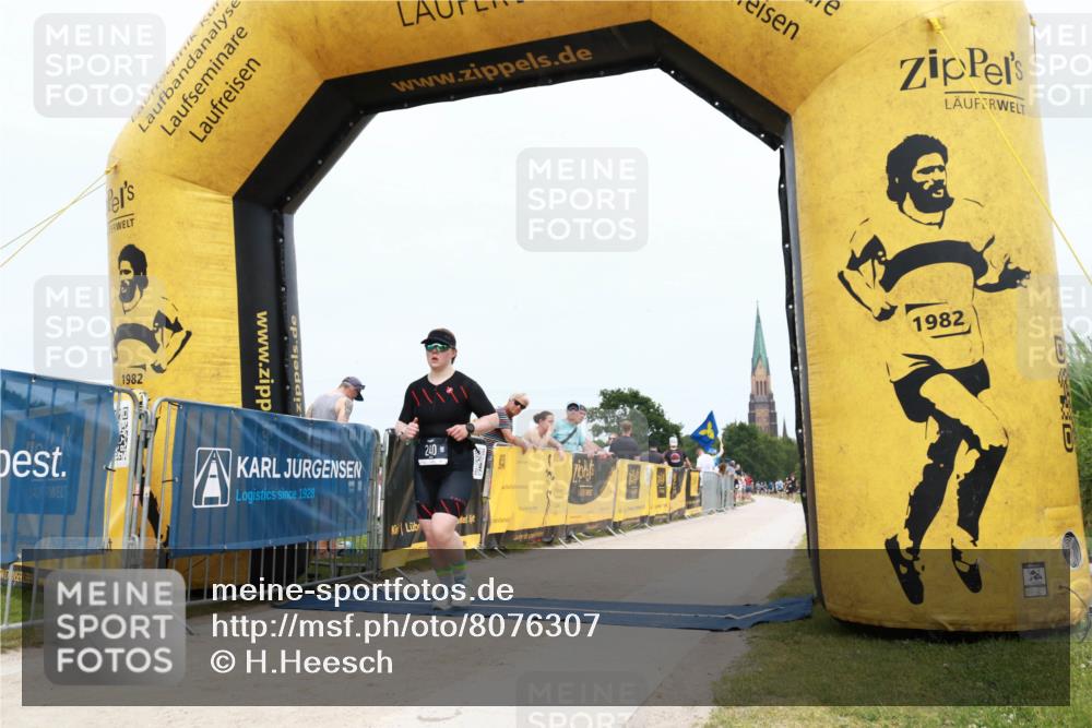 22.06.2025 - Viking Triathlon H.Heesch http://msf.ph/oto/8076307 22.06.2025 14:51:34 Laufen 240, 640 meine-sportfotos.de