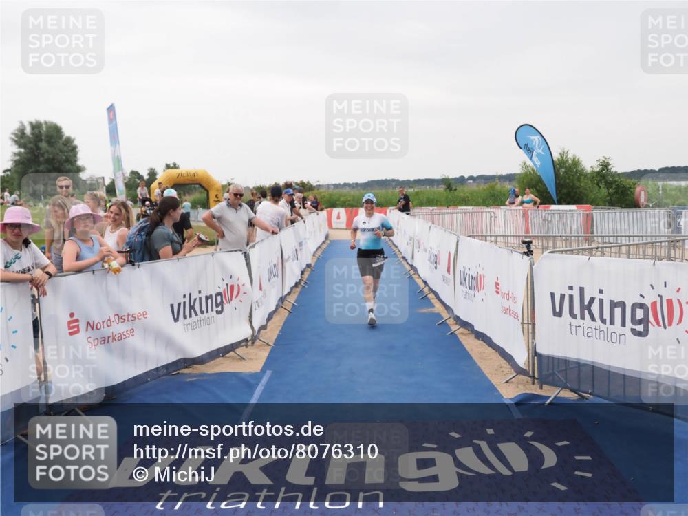 22.06.2025 - Viking Triathlon MichiJ http://msf.ph/oto/8076310 22.06.2025 16:02:06 Ziel 256 meine-sportfotos.de