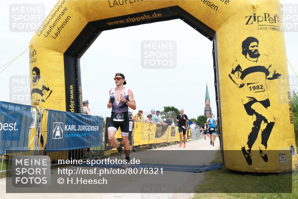 22.06.2025 - Viking Triathlon H.Heesch http://msf.ph/oto/8076321 22.06.2025 14:52:05 Laufen 288, 420 meine-sportfotos.de