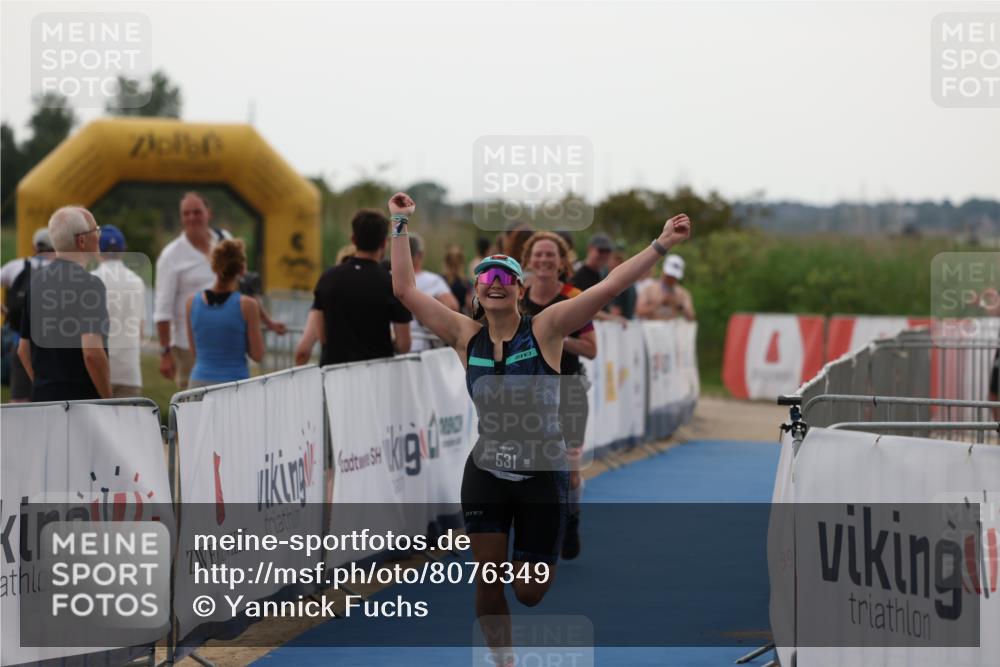 22.06.2025 - Viking Triathlon Yannick Fuchs http://msf.ph/oto/8076349 22.06.2025 16:22:33 Ziel 425, 531 meine-sportfotos.de