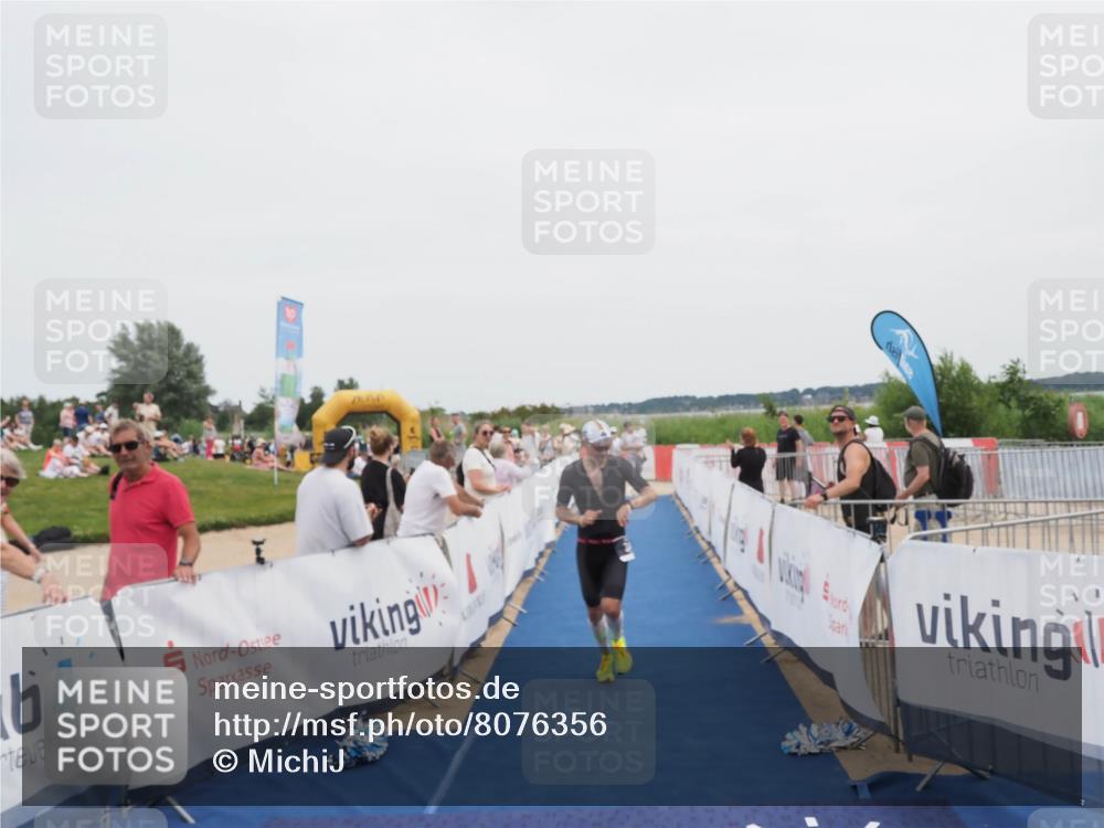 22.06.2025 - Viking Triathlon MichiJ http://msf.ph/oto/8076356 22.06.2025 14:33:57 Ziel 341, 662 meine-sportfotos.de