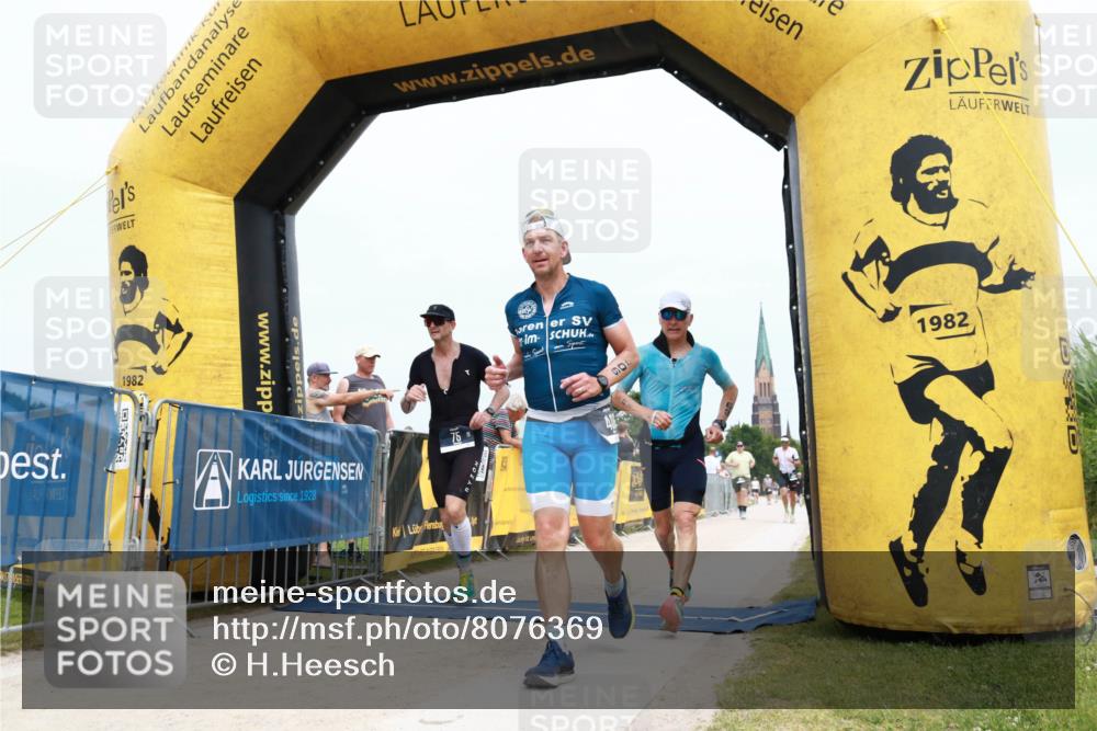 22.06.2025 - Viking Triathlon H.Heesch http://msf.ph/oto/8076369 22.06.2025 14:52:37 Laufen 68, 75, 321, 406 meine-sportfotos.de